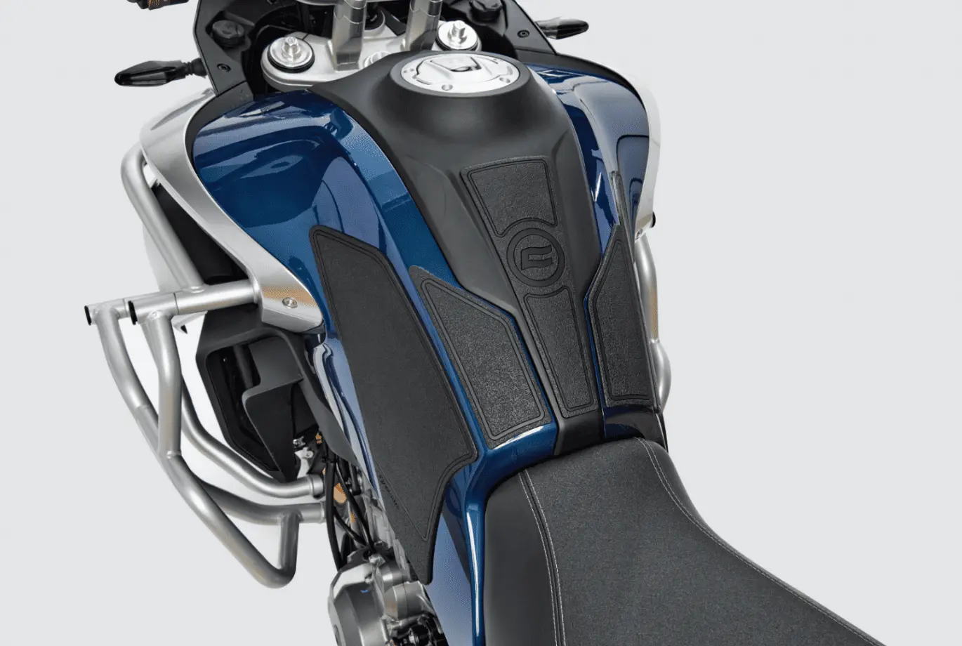 Наклейки на бак CFMOTO 800MT