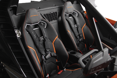 Четыре эргономичных сиденья