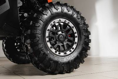 30″ резина CST PULSE XT на 14″ литых дисках с бедлоками