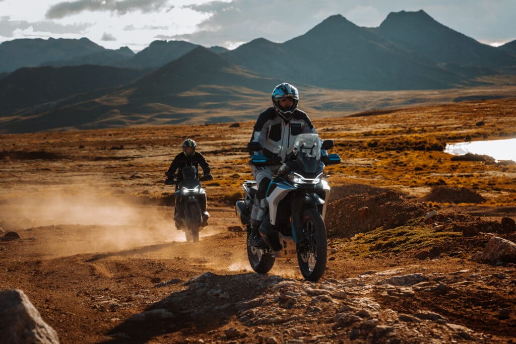 CFMOTO 800MT-X на оффроуде