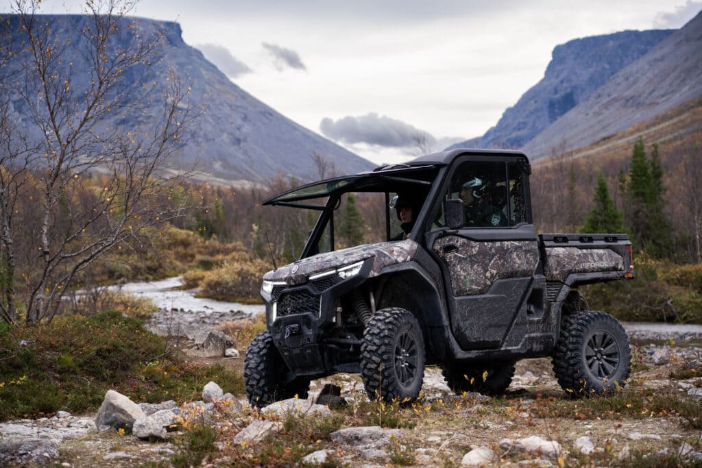 CFMOTO UFORCE U10 PRO EPS HIGHLAND (3)